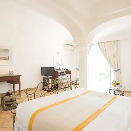 Caesar Augustus Hotel 5*
