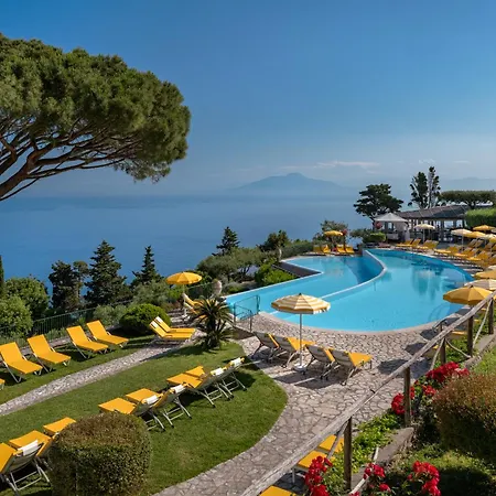 Caesar Augustus Hotel 5*