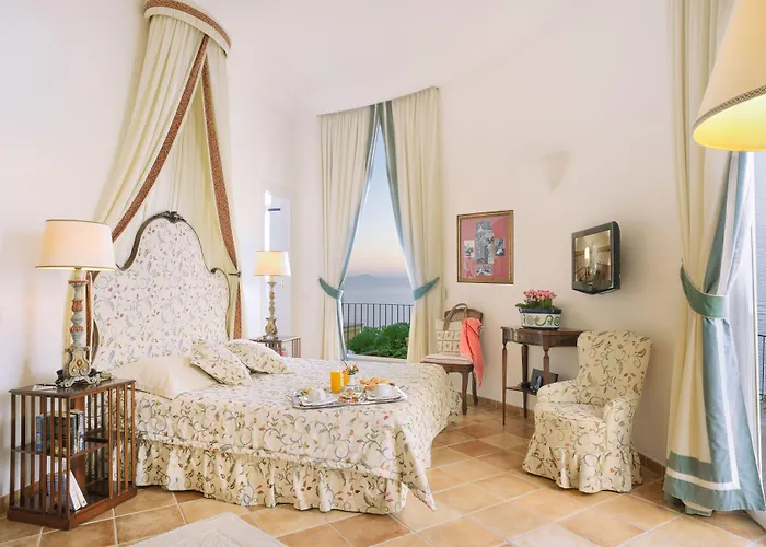 Caesar Augustus Szálloda