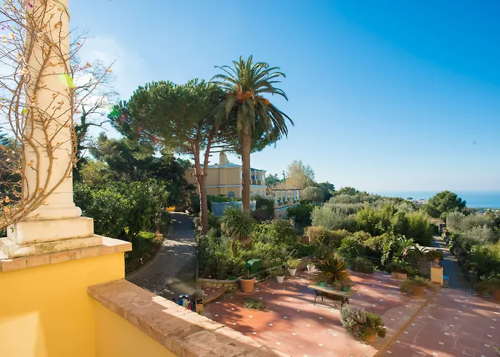 Caesar Augustus Szálloda